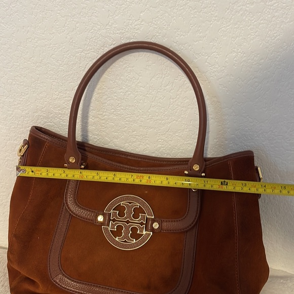 Brown suede Tory Burch medium purse! - Picture 4 of 5
